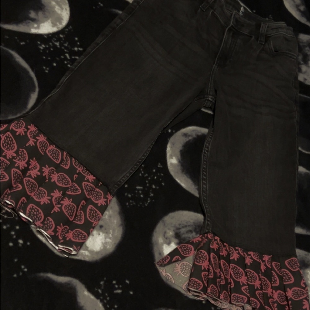 Abercrombie & Fitch Black Jeans with Pink Flared Hem